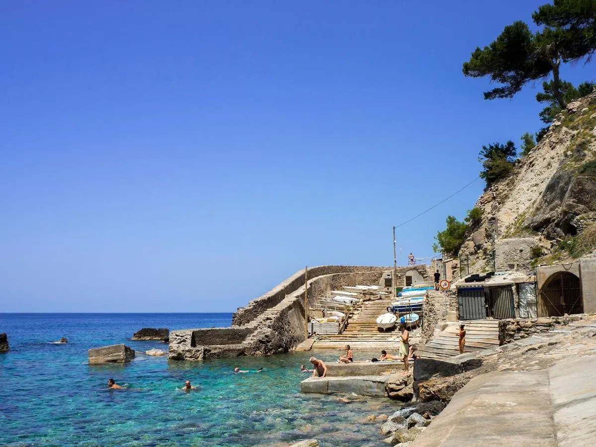 The House Above The Sea Banyalbufar Villa Spain